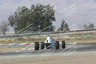 media/Jun-02-2024-CalClub SCCA (Sun) [[05fc656a50]]/Group 4/Qualifying/